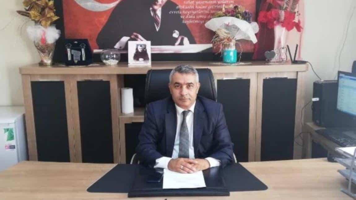 Ahmet ERASLAN - Okul Müdürü 