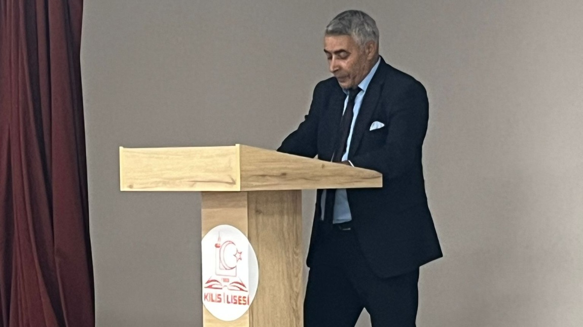 OKULUMUZ 12.SINIF ÖĞRENCİ VELİLERİ İLE TOPLANTI GERÇEKLEŞTİRİLDİ.